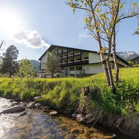 Berg & Bett Saentis Hotel