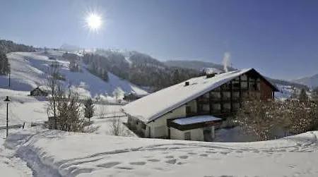 Berg & Bett Saentis 3*